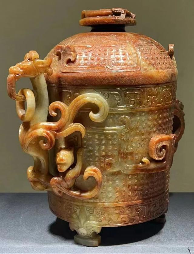 品藏阁之光远鉴研049:玉卮(西汉)